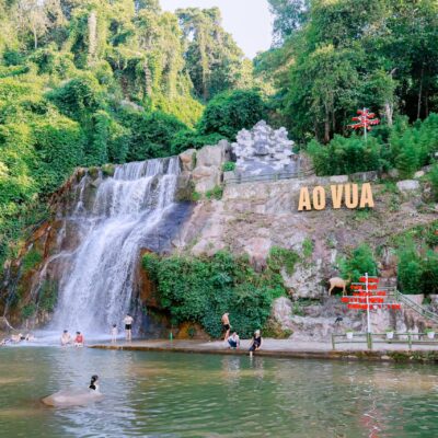 Gợi ý đặt tour Ao Vua 2 ngày 1 đêm trọn gói