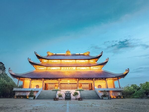 Các Điểm Tham Quan Có Thể Kết Hợp Khi Đi Chùa Bái Đính 1 Ngày