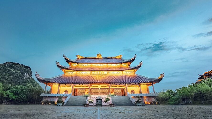 Các Điểm Tham Quan Có Thể Kết Hợp Khi Đi Chùa Bái Đính 1 Ngày