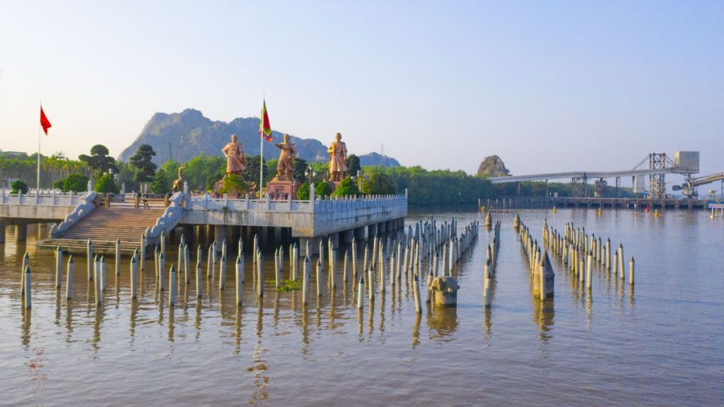 Điểm Danh Các Món Ăn Ngon Khi Du Lịch Bạch Đằng Giang