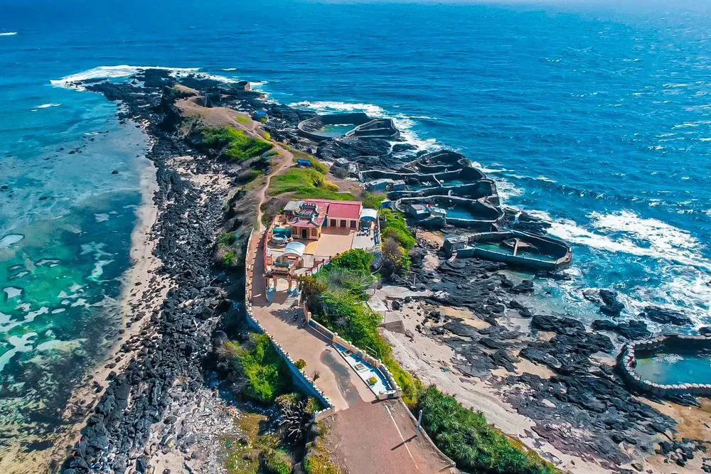 Tour Đảo Phú Quý 3 Ngày 2 Đêm Bao Gồm Những Gì Khi Khám Phá Trọn Gói Từ A Đến Z